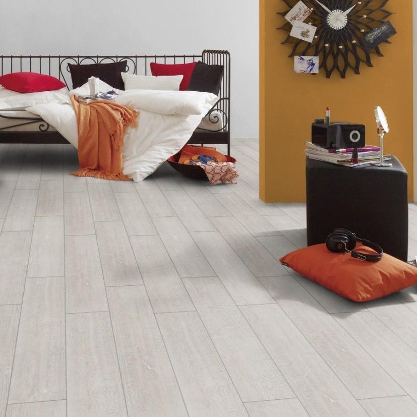 Ламинат Кроношпан Variostep Classic К031 Дуб Атлас 1285*192*8/32 (уп.2,22 м2)